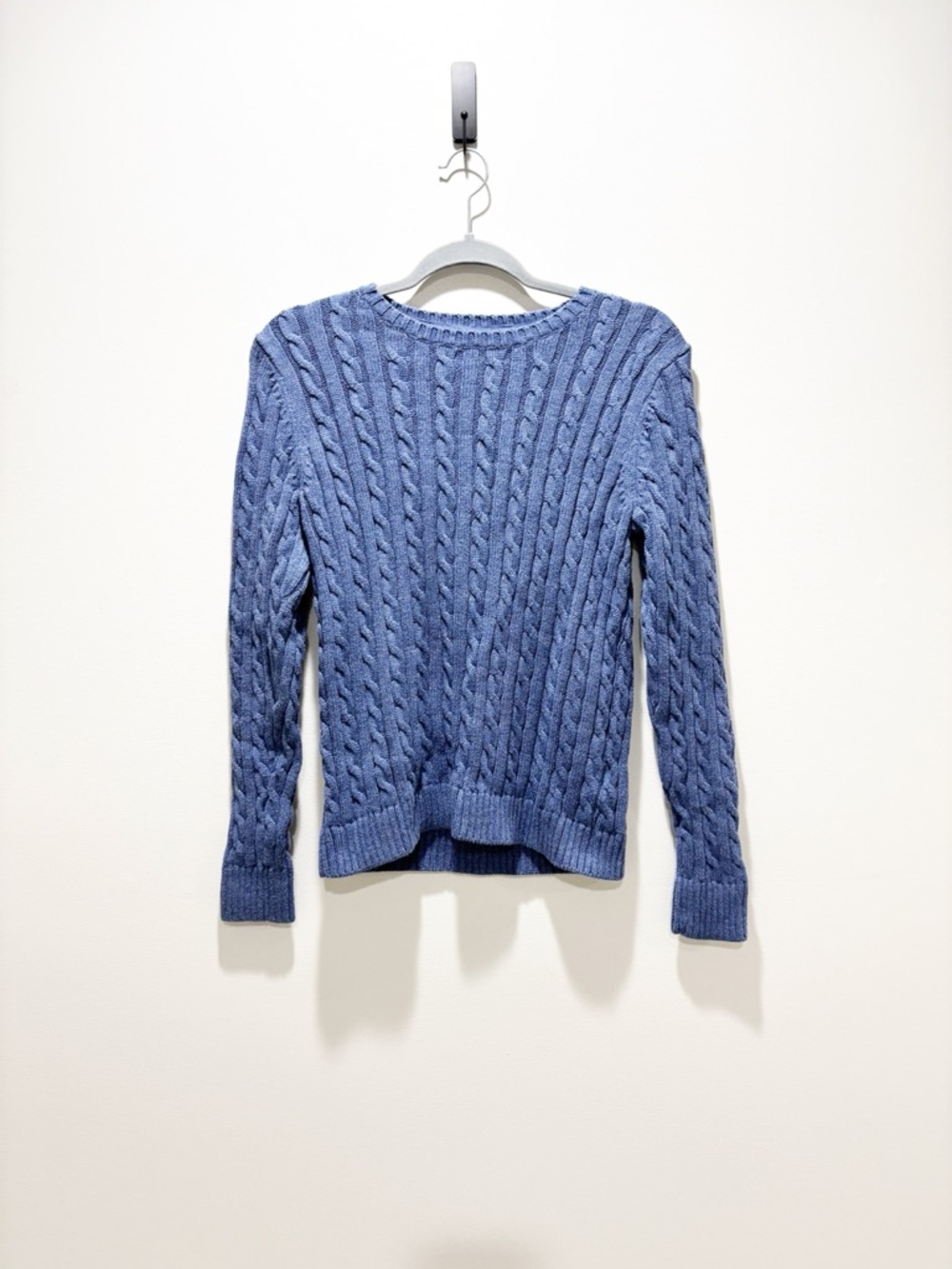 L.L. Bean Women’s Blue Cotton Cable Knit Crew Sweater Size Medium